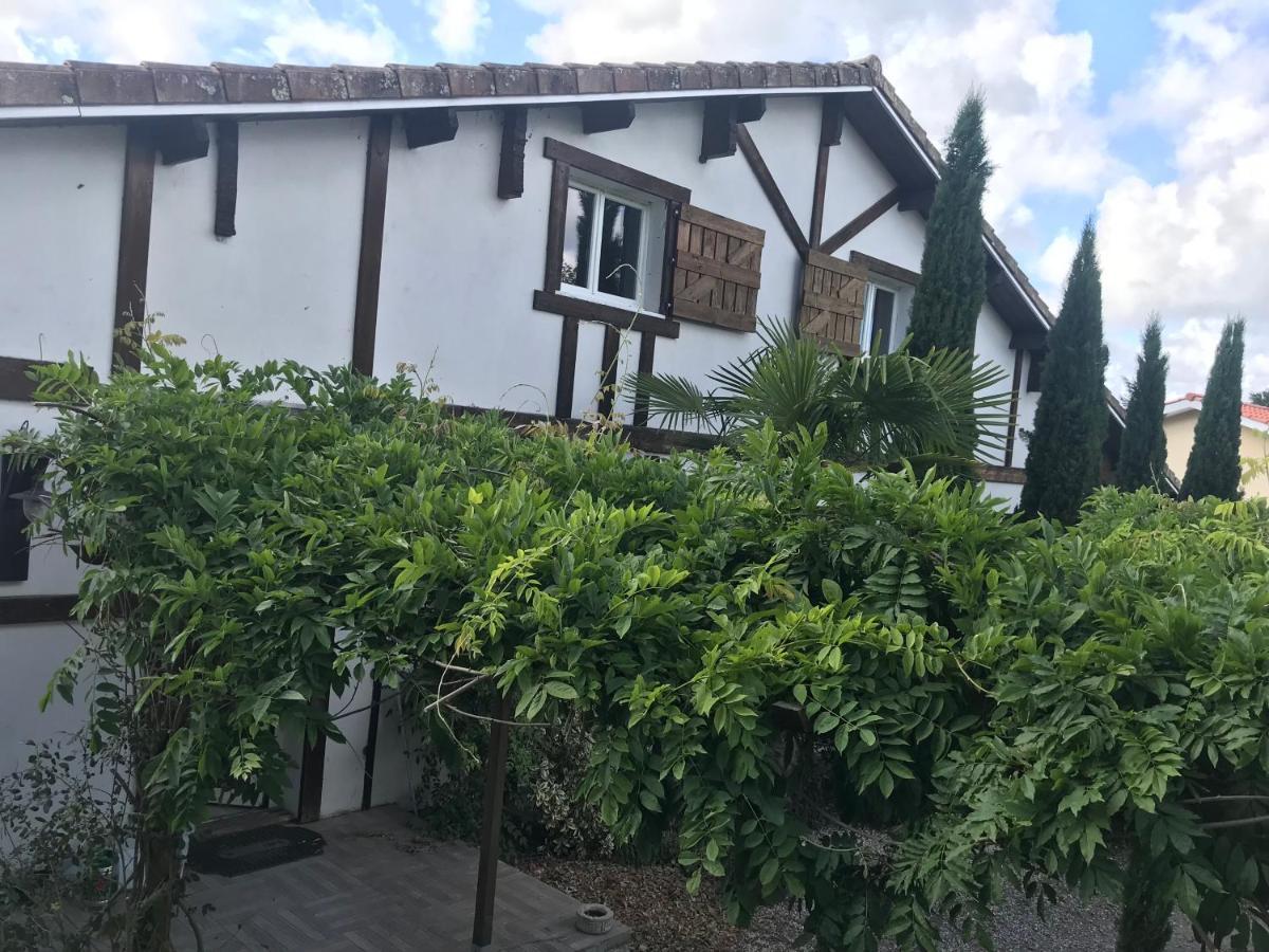 Villa La Landaise Sainte-Eulalie-en-Born Esterno foto